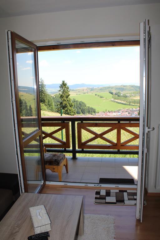 Pine Wood Apartment Vyšné Ružbachy Oda fotoğraf