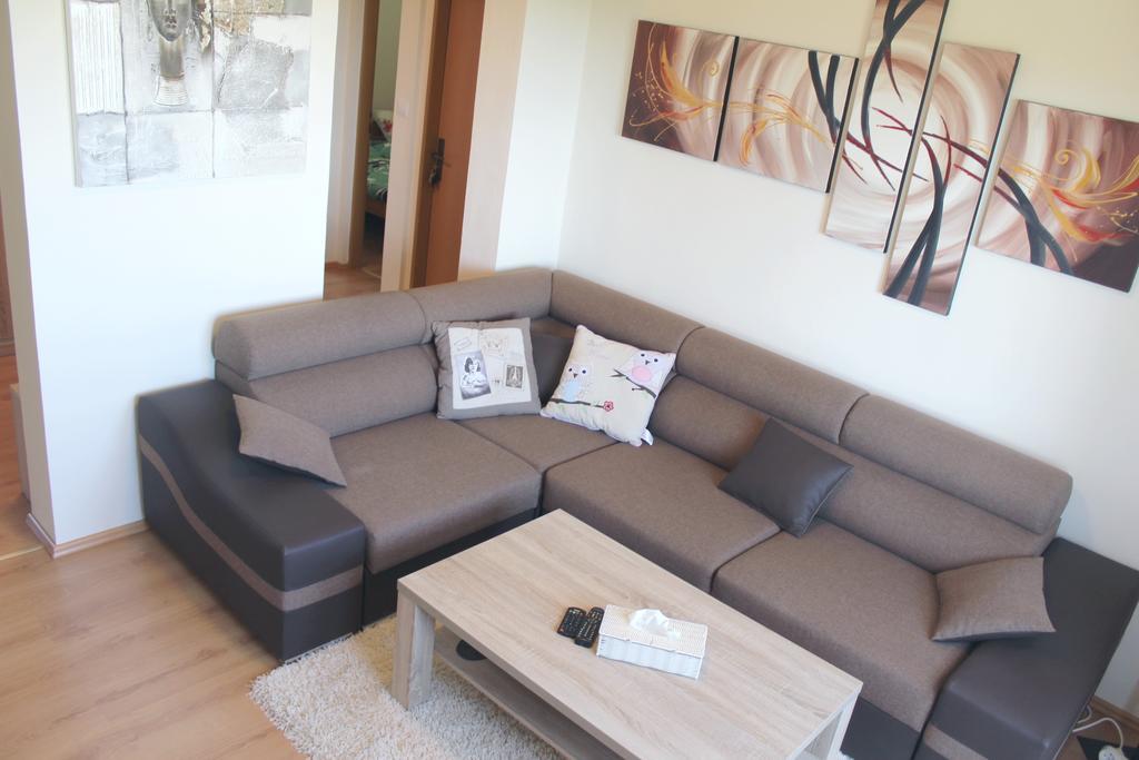 Pine Wood Apartment Vyšné Ružbachy Oda fotoğraf